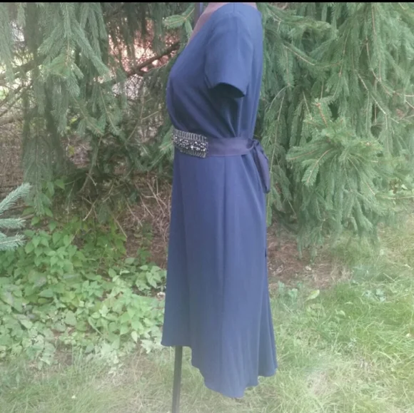 Navy blue Badgley Mischka dress - Picture 3 of 6